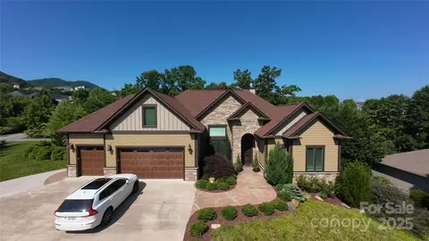 4 Azure Sage Way, Asheville, NC 28806
