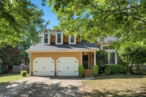 13101 Seascape Ln, Charlotte, NC 28278