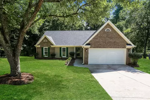 9409 Vera Jones Ln, Charlotte, NC 28213