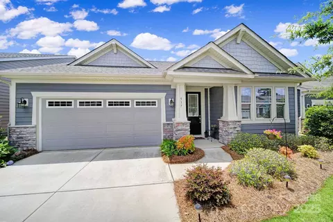 537 Lincoln Quarters Ln, Fort Mill, SC 29708