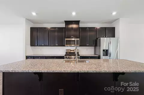 2040 Dornoch Rd, Tega Cay, SC 29708 photo 6