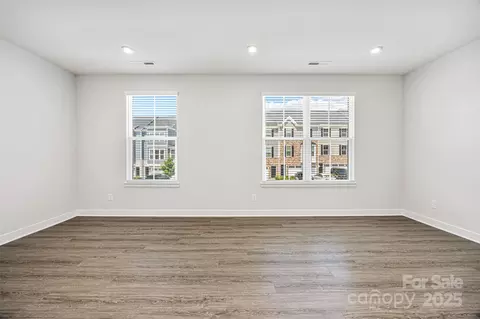 2040 Dornoch Rd, Tega Cay, SC 29708 photo 13
