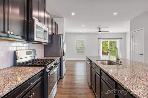 2040 Dornoch Rd, Tega Cay, SC 29708 photo 8