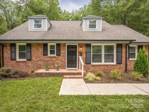 5337 Kildare Dr, Charlotte, NC 28215