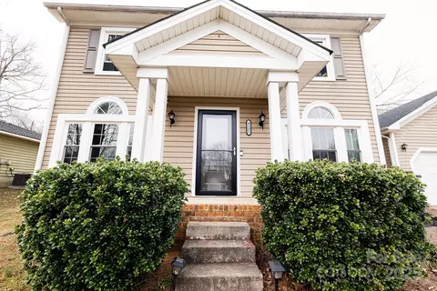 9232 Chislehurst Rd, Mint Hill, NC 28227