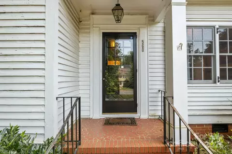 Exterior - 560 Concord Rd, Davidson, NC 28036 photo 5 of 6