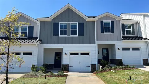 242 Tiger Lily Dr, Fort Mill, SC 29708