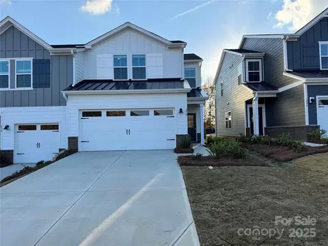 230 Tiger Lily Dr, Fort Mill, SC 29708