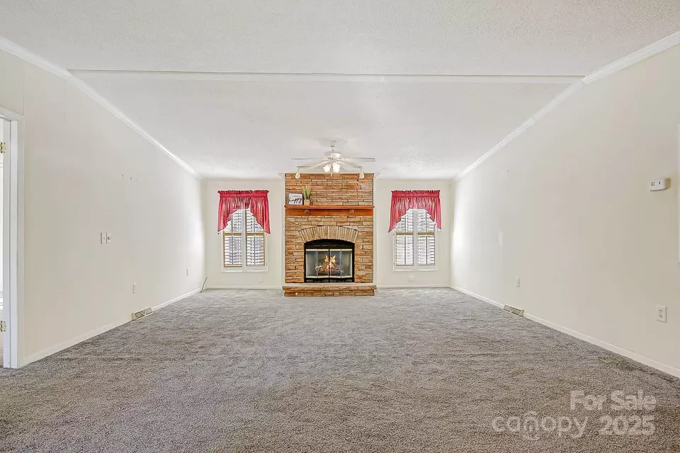 Living - 425 Knotty Pine Cir, Salisbury, NC 28146 photo 3 of 7