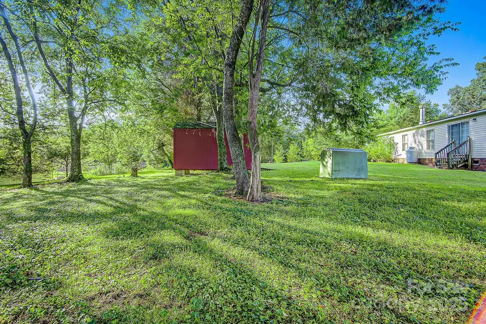 Exterior - 425 Knotty Pine Cir, Salisbury, NC 28146 photo 8 of 10