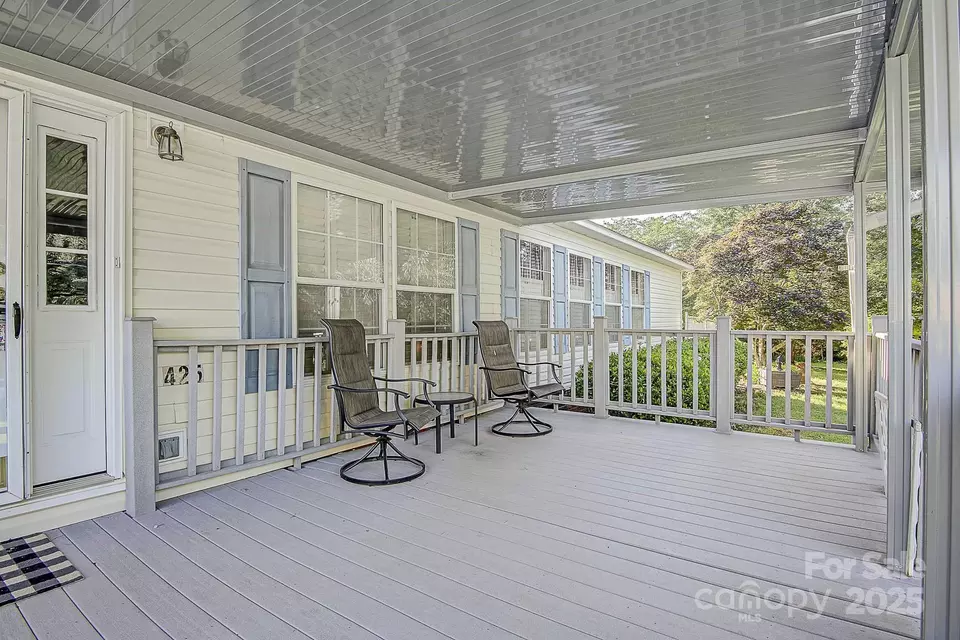 Exterior - 425 Knotty Pine Cir, Salisbury, NC 28146 photo 5 of 10