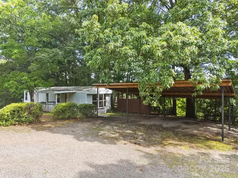 Exterior - 18 Progress Ln, Candler, NC 28715 photo 9 of 10