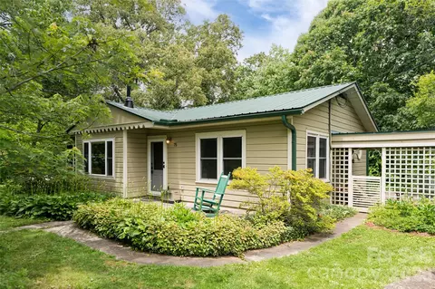 75 Cisco Rd, Asheville, NC 28805