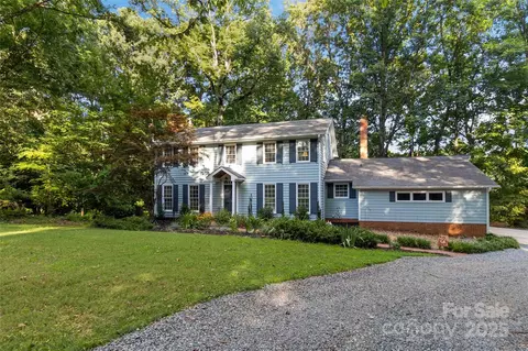 601 Highland Forest Dr, Charlotte, NC 28270