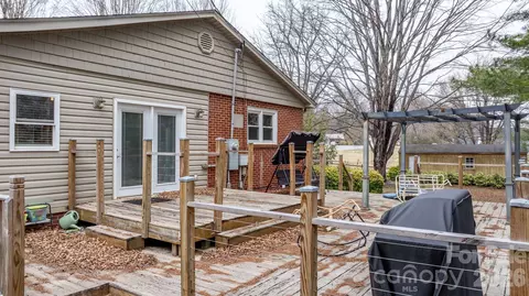 Exterior - 309 Sheldon St, Hudson, NC 28638 photo 3 of 6