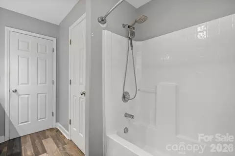 Bath - 309 Sheldon St, Hudson, NC 28638 photo 3 of 3