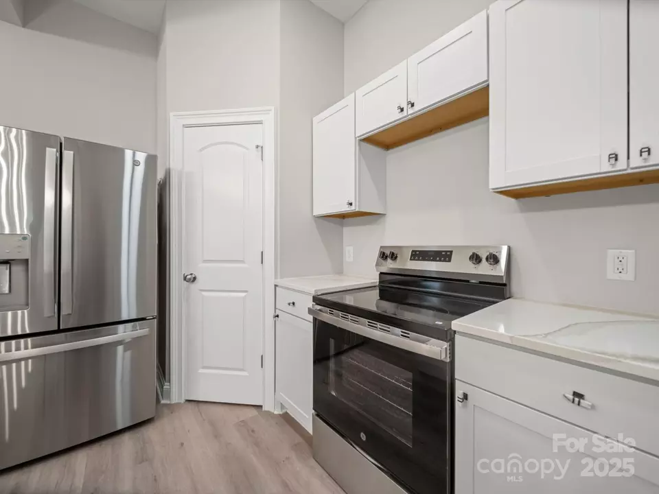 Kitchen - 926 4th St, Statesville, NC 28677 photo 2 of 2