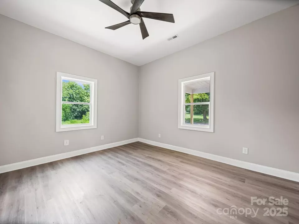 Bedroom - 926 4th St, Statesville, NC 28677 photo 1 of 6