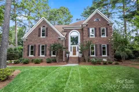 19245 Stableford Ln, Cornelius, NC 28031