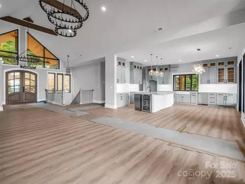 Living - 93 Chesterfield Dr, Mill Spring, NC 28756 photo 3 of 4