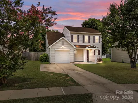 8009 Trotter Rd, Charlotte, NC 28216