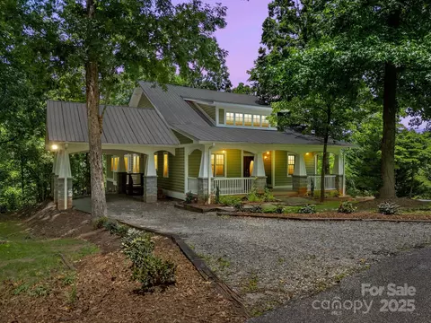 147 Woodland Rd, Tryon, NC 28782