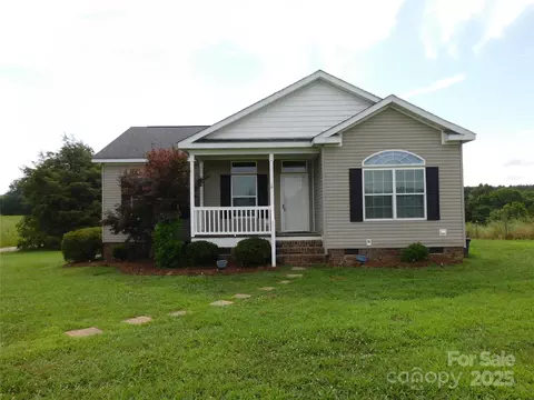 5054 Bonner Horton Rd, Sharon, SC 29742