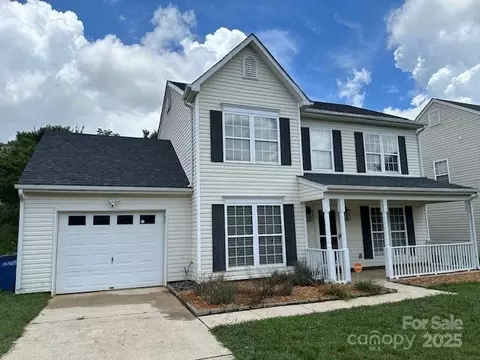 2113 Ballingarry Dr, Statesville, NC 28625