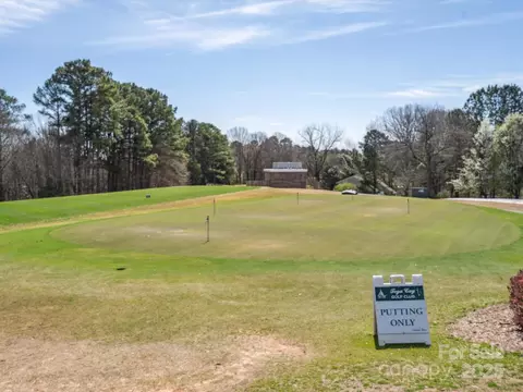 9111 Windjammer Dr, Tega Cay, SC 29708 photo 32
