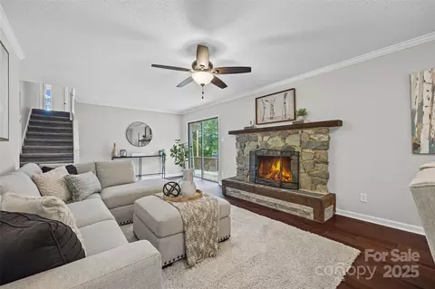 9111 Windjammer Dr, Tega Cay, SC 29708 photo 4