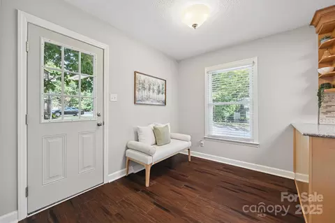 9111 Windjammer Dr, Tega Cay, SC 29708 photo 7