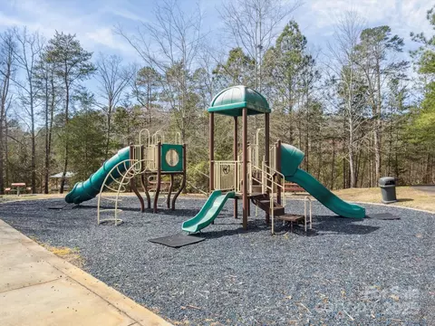 9111 Windjammer Dr, Tega Cay, SC 29708 photo 24