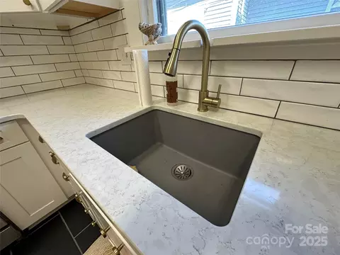 Kitchen - 115 E Steele St, Salisbury, NC 28144 photo 4 of 4