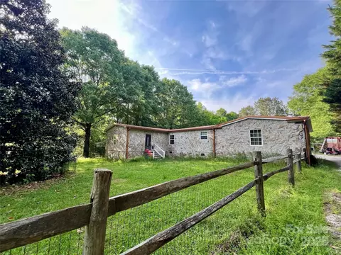 6832 Mandarin Dr, Rock Hill, SC 29732