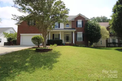 2418 Alaqua Ct, Matthews, NC 28105