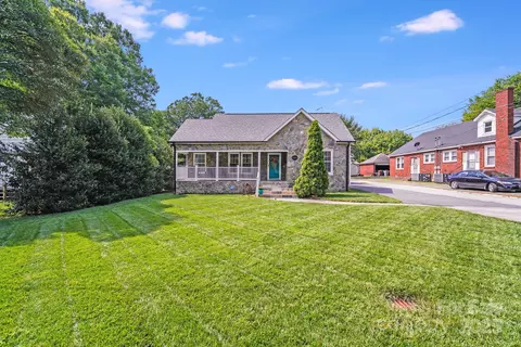 1004 Venus St, Kannapolis, NC 28083