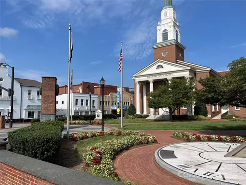 Other - 715 Pine St, Kannapolis, NC 28081 photo 4 of 9
