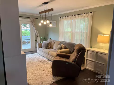 Living - 715 Pine St, Kannapolis, NC 28081 photo 1 of 1