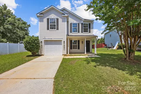 1711 Dunnington Ct, Charlotte, NC 28216