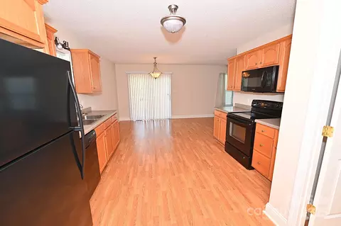 202 Pine Meadows St, Hickory, NC 28601 photo 33