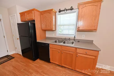 202 Pine Meadows St, Hickory, NC 28601 photo 34
