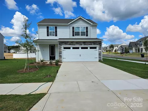 114 Sandypark Ct, Troutman, NC 28166