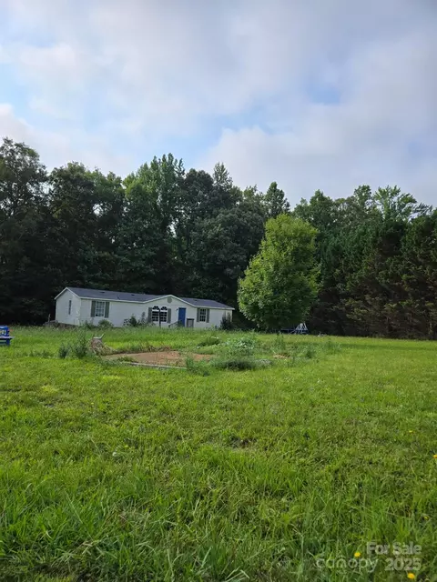 245 Waycross Dr, Rockwell, NC 28138
