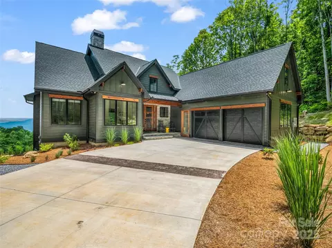 627 Cherry 201 Hl #201, Mill Spring, NC 28756