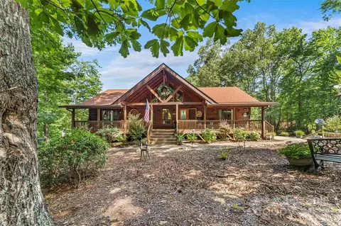 279 Outback Trl, Nebo, NC 28761