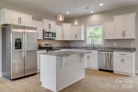 Kitchen - 521 Tram Rd, Lancaster, SC 29720 photo 1 of 1