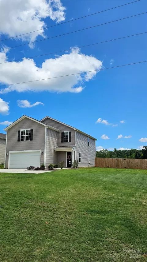 1026 Baileys Chapel Rd, Advance, NC 27006