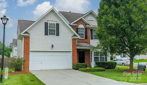 523 Galesburg Dr, Monroe, NC 28110