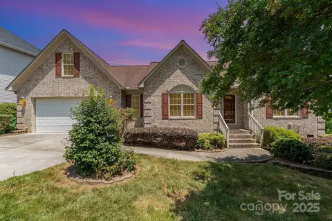 1618 Secret Garden Ct, Salisbury, NC 28146
