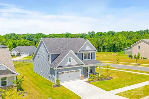 1302 Black Walnut St, Monroe, NC 28112